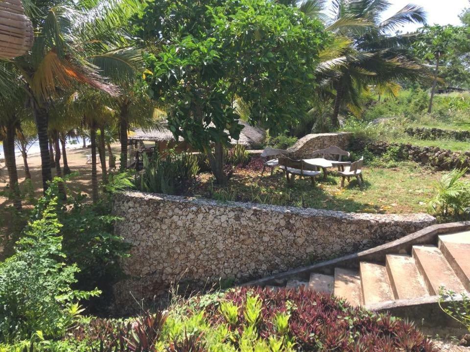Islandia Beach Resort Siquijor Εξωτερικό φωτογραφία