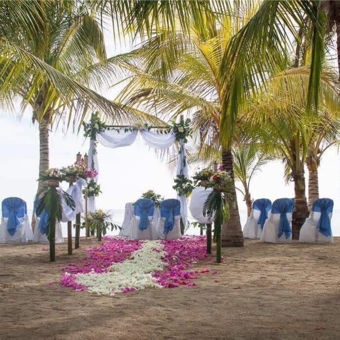 Islandia Beach Resort Siquijor Εξωτερικό φωτογραφία